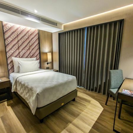 Swiss-Belhotel Airport Джок'якарта Екстер'єр фото