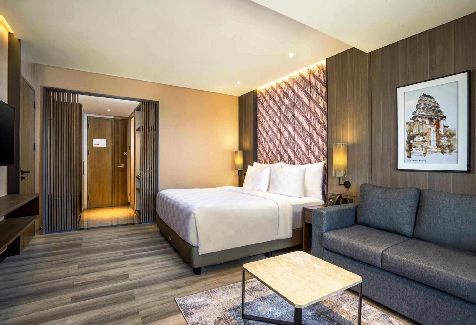 Swiss-Belhotel Airport Джок'якарта Екстер'єр фото